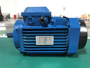 三相異步電動機主要由什么組成